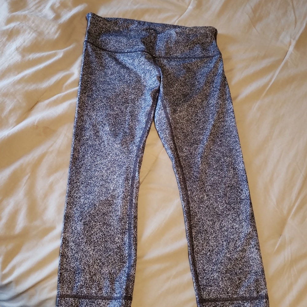 Lululemon capri leggings